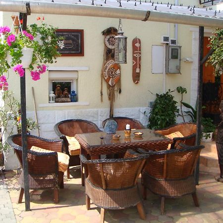 Holiday Vendeghaz Es Szabadidokert Jardanhaza Екстериор снимка